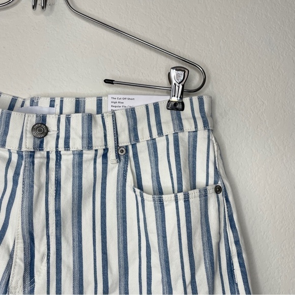 NWT Loft Blue and White Striped The Cut Off Short 12/31 - Picture 3 of 10